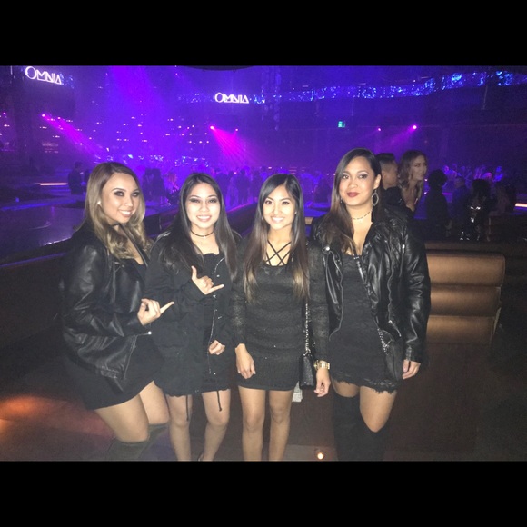 Meet your Posher, Ally - Picture 4 of 7